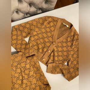 Fendi FF Karligraphy two-piece set